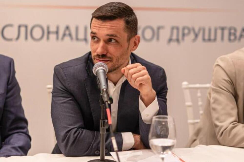 Oglasio se direktor PIO fonda: Važne vesti za ove penzionere