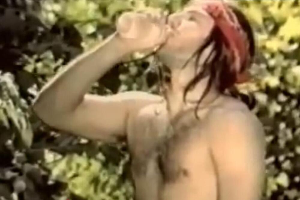 OVU GREŠKU U CECINOM SPOTU NIKO NIJE PRIMETIO 30 GODINA! Scena koja je svima IZMAKLA PRED OČIMA! KAKAV BLAM