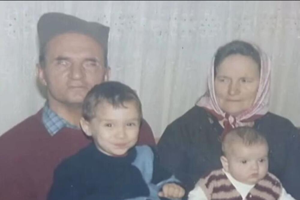 "ŠAKU NEMA, A OČI SU MU SAGORELE OD...": Majka branila Radmili da se uda za SLEPCA, a ona nije STALA sa RAĐANJEM