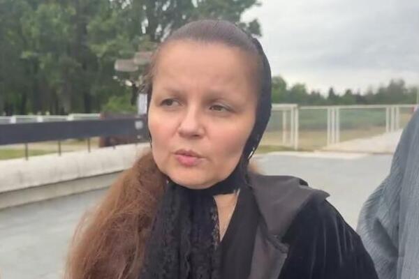 OD SMRTI NJENOG ANDRIJE PROŠLO MESEC DANA, A ONA VEĆ U NOVIM MUKAMA: Mala Cana strahuje za svoju kuću, PRAVA DRAMA
