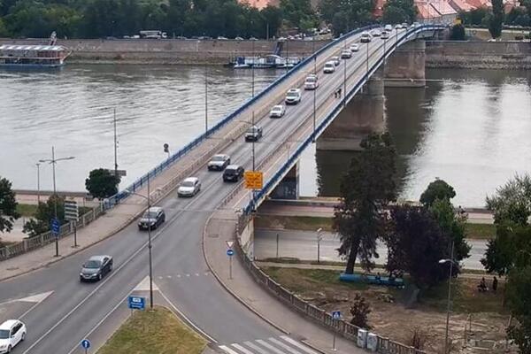 NESREĆA NA MOSTU DUGA U NOVOM SADU! Stvaraju se ogromne gužve (VIDEO)
