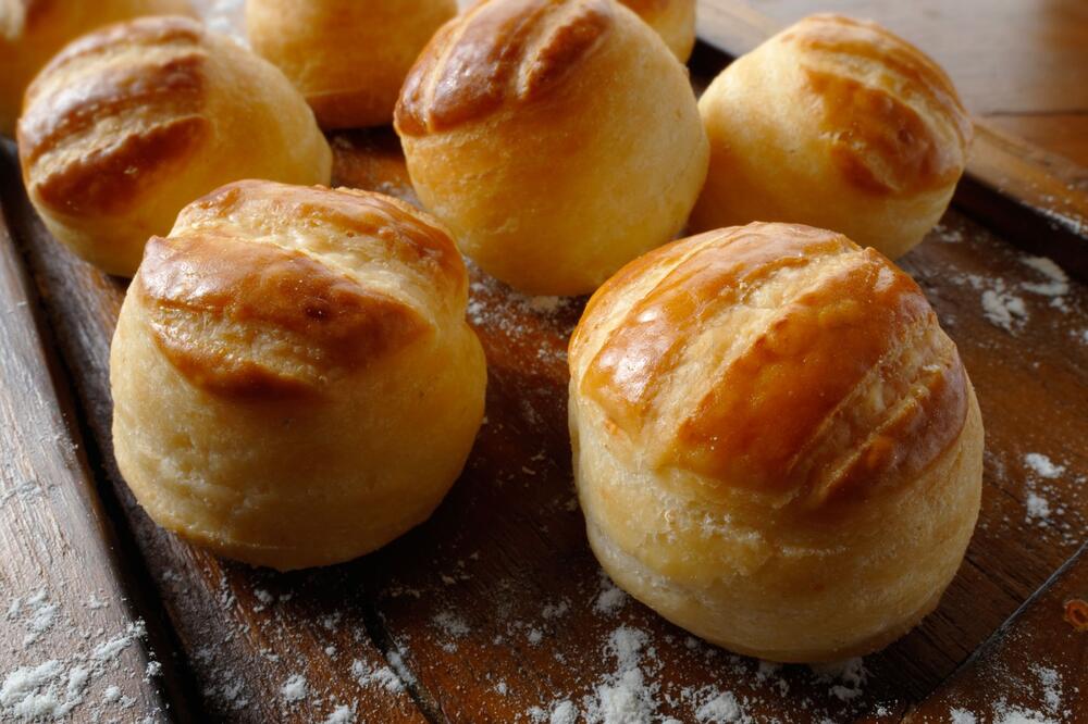 Recept za pogačice bez kvasca koje uspevaju i početnicima: Mekane i vazdušaste - lepše nego iz pekare!