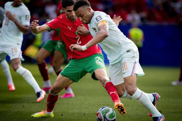 Da li je Mbape postigao gol nakon igranja rukom? Nova kontroverza na Mundijalu, pogledajte ovo! (VIDEO)