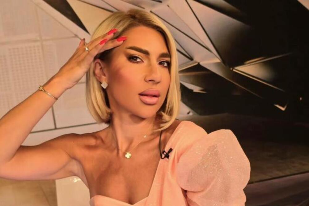 JEREMIĆEVA IZAZVALA REAKCIJU ZBOG KOJE BRUJI SRBIJA: Karleuša imala spreman odgovor i na ovo pitanje, ČEKA NAS LOM
