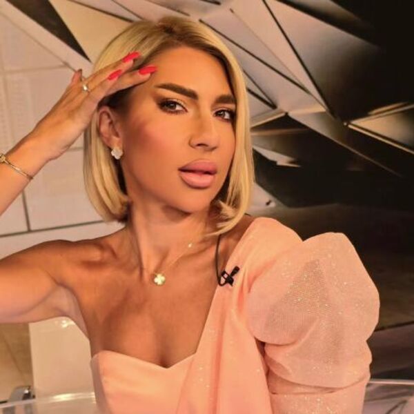 JEREMIĆEVA IZAZVALA REAKCIJU ZBOG KOJE BRUJI SRBIJA: Karleuša imala spreman odgovor i na ovo pitanje, SPREMA SE LOM