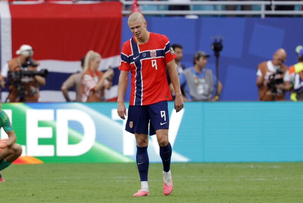 Erling Holand na utakmici Norveške i Engleske u četvrtfinalu Svetskog prvenstva 2026. godine