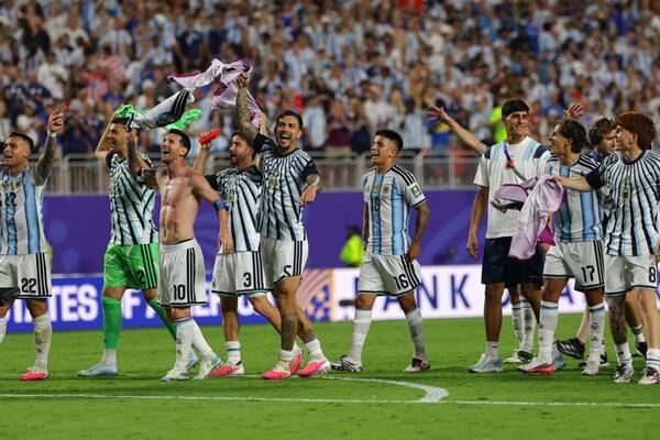 Argentina kroz dramu do polufinala Svetskog prvenstva: Alvarez i Lautaro srušili Švajcarsku