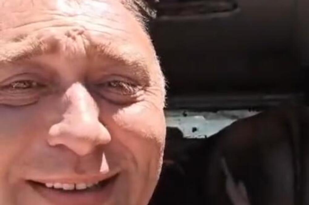 "NE ZNAM DA LI JE OVO DOBRO ILI NIJE..." Rasim stigao sa kravom na more, ljudi napravili haos u komentarima (VIDEO)