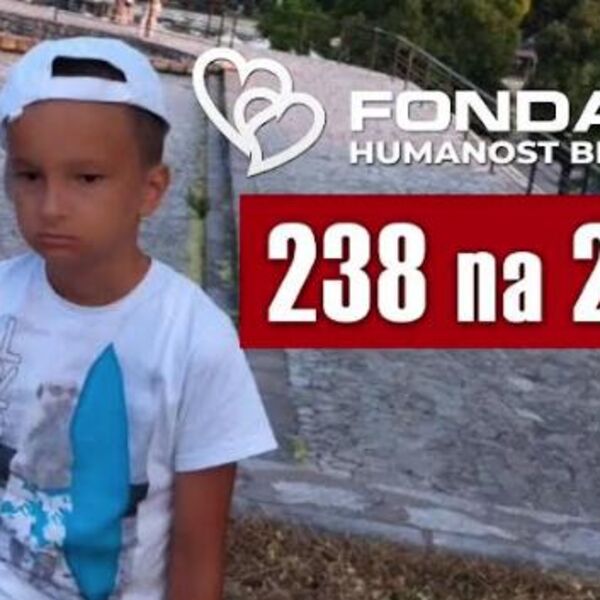 Dimitrije (12) ne može da hoda, ali se bori da napravi prve korake: Potrebni smo mu kako bi stao na noge!