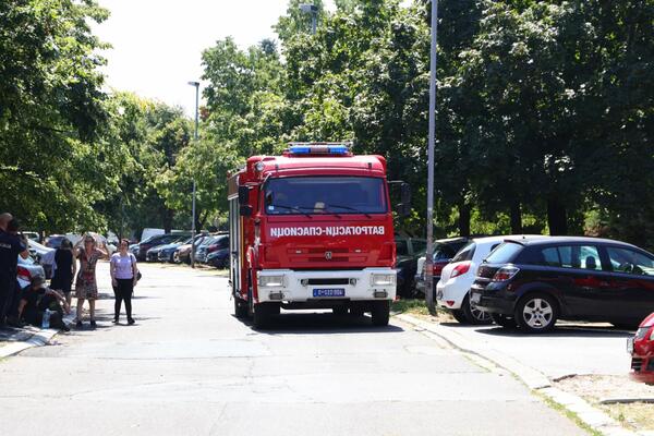 Požar u Novom Pazaru: "Kad sam pogled'o kroz prozor video sam..." (VIDEO)