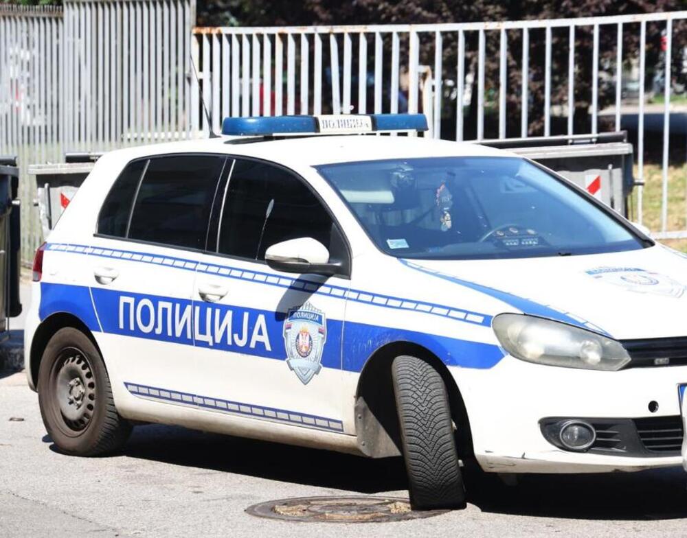 Kolima pokosio deku, odbacio ga u kanal i pobegao sa lica mesta: Uhapšen muškarac u Smederevu, nije imao ni vozačku