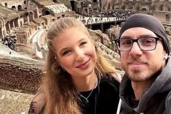 MIHAELA OTIŠLA SA DEČKOM VLADOM U ŠETNJU ČUVENOM BALKANSOM RUTOM, PA NESTALA: Već 2 dana ni traga ni glasa od njih