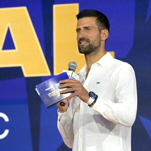 Đoković se ludo zabavlja u Njujorku: Oprobao se u sportu koji Srbi ne vole!