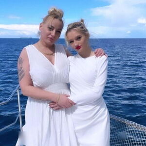SEDI I PEVA PARTIZANU! Potresan snimak Anastasije koja je POGINULA u Borči! Ožalošćena majka ne dolazi sebi