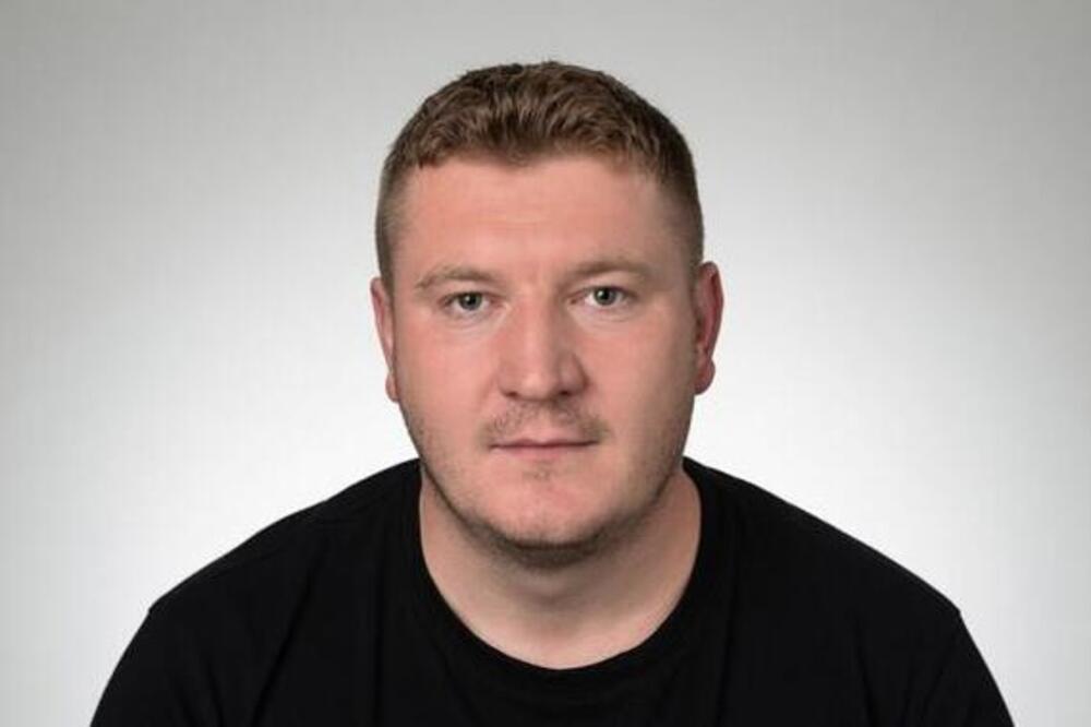 AKO GA VIDITE, NIKAKO MU NE PRILAZITE, OPASAN JE! Ovaj Bosanac je sinoć ubio čoveka, policija alarmirala javnost!