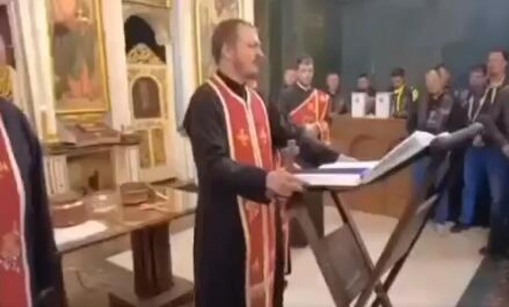 SVEŠTENIK IZ OBRENOVCA UČI VERNIKE U CRKVI KAKO DA BIJU? Sa oltara im besedio: "Ako nekoga treba da izudaramo..."