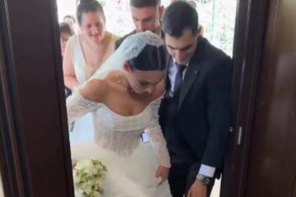 Mlada zapela na PRAGU, a onda je mladoženja UZEO STVAR U SVOJE RUKE! Jednim potezom oduševio sve - "E, TO JE ZET"