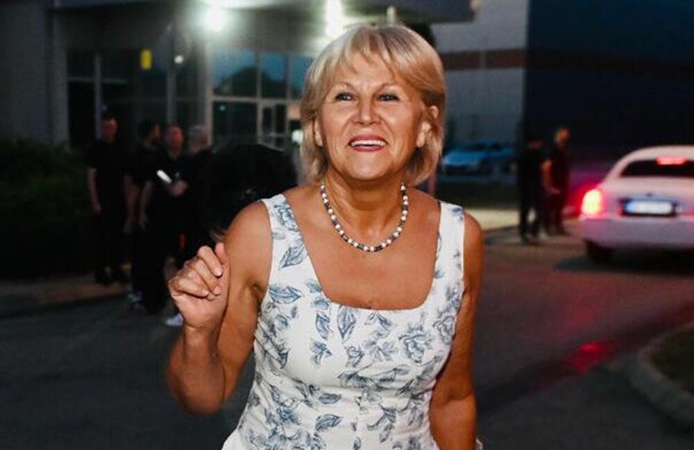 MAJKA SLAVICA ŽESTOKO ISKRITIKOVALA STANIJU, JEDNO JOJ POSEBNO ZAMERA: Pomenula i bivšeg zeta Asmina