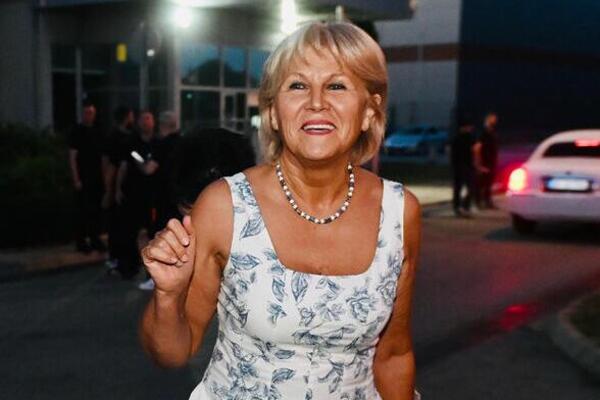 MAJKA SLAVICA ŽESTOKO ISKRITIKOVALA STANIJU, JEDNO JOJ POSEBNO ZAMERA: Pomenula i bivšeg zeta Asmina