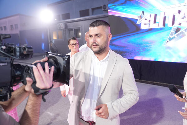 MEVLIDA U PROGRAMU OTKRILA DA JE NJEN SIN POVREĐEN: Dobila slike koje bi svaku majku slomile! "ZOVEM POLICIJU"