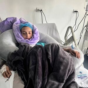 Uveče je jela suši, sutradan se borila za život: Julija zbog ribe provela 23 dana u bolnici i ponovo učila da hoda!