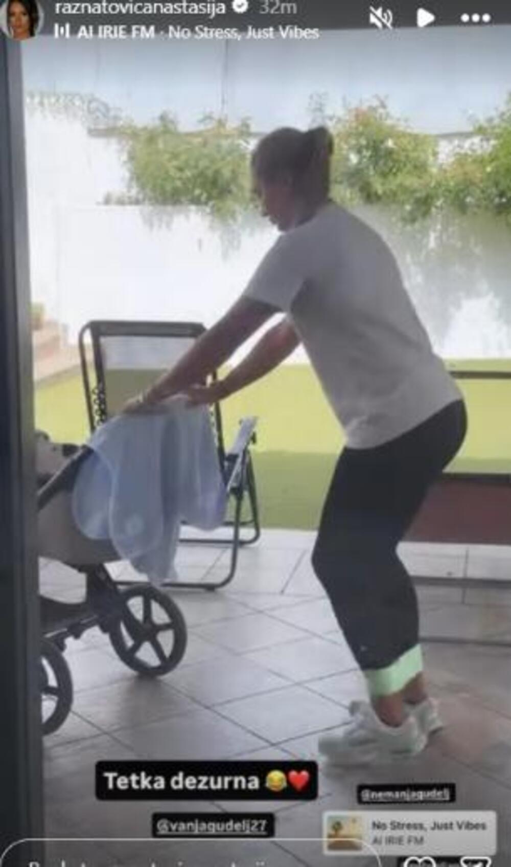 DA LI STE OČEKIVALI OVO? Evo ko čuva Anastasijinu BEBU nakon porođaja! Osvanuo snimak, A GDE JE OTAC?