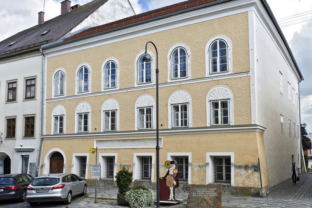 GODINAMA BILA PREDMET SPORA I RASPRAVA, SAD JE ODLUKA KONAČNO DONEŠENA: Ovo je nova namena HITLEROVE RODNE KUĆE!