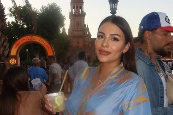 PRVE ANASTASIJINE FOTOGRAFIJE SA TRUDNIČKIM STOMAKOM: Lepšu trudnicu niste videli, pokazala najlepše trenutke