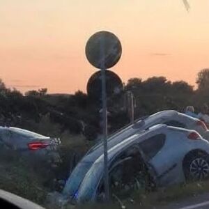 Teška nesreća kod Lučana: Vozilo izletelo s puta i završilo u provaliji