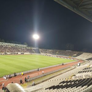 UEFA opet udarila po Partizanu: Novčano i uslovna kazna zatvaranja dela stadiona u Humskoj