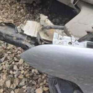 Kod Odžaka nastradali majka i malo dete! Jezivi detalji nesreće u kojoj voz udario u automobil