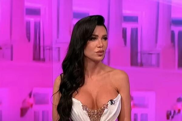 SKANDAL U EMISIJI UŽIVO, OVAJ ČOVEK POSLAO PORUKU STANIJI! Voditelj POKAZAO SLIKU! Raskrinkao BIVŠE: "Tukli su..."