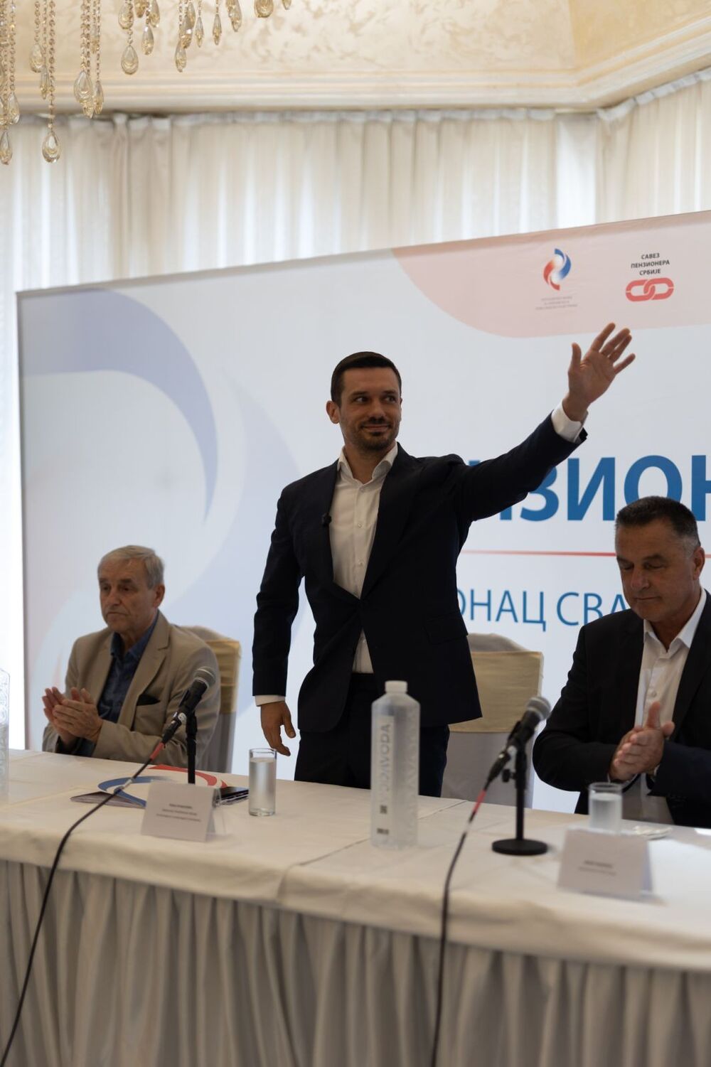 Relja Ognjenović o isplati za penzionere