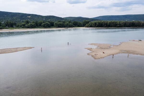 Drama kod komšija! Ugašena oba reaktora nuklearne elektrane zbog plitkog Dunava, stala proizvodnja struje!
