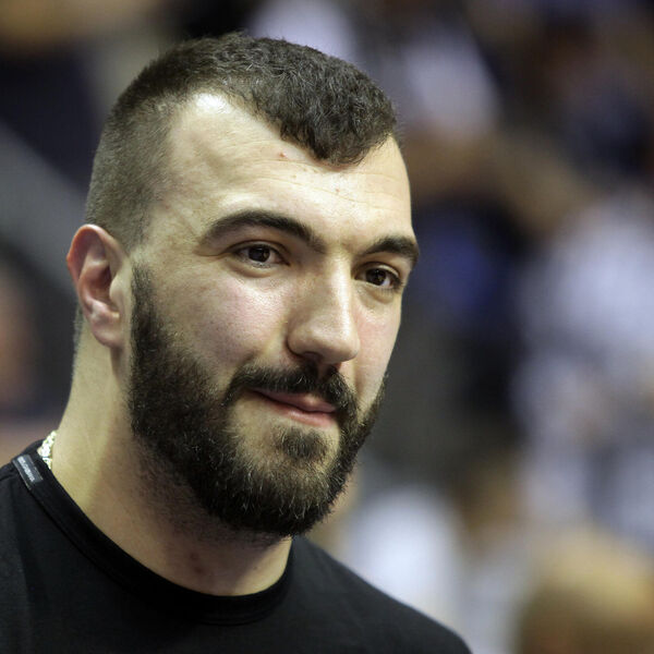 NIKOLA PEKOVIĆ NAPRAVIO TAJNU SVADBU: Isplivali svi detalji proslave, mladenci su na ovome posebno insistirali