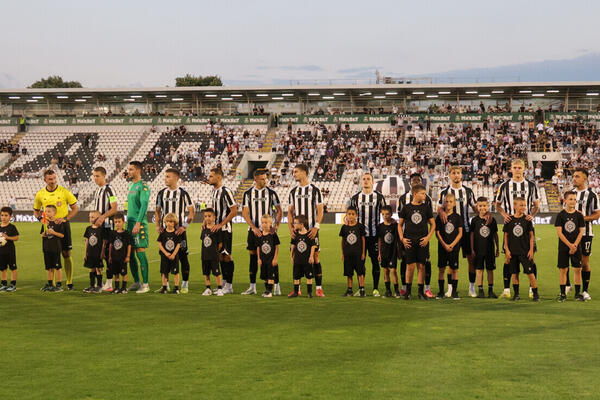 Muk u Humskoj: IMT iskoristio kikseve crno-belih i srušio Partizan!