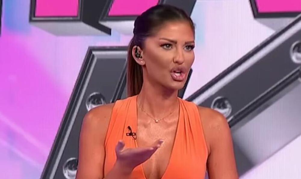 ČEKA DETE SA LJUBAVNICOM! Ana Radulović o pevaču koji je ostavio ženu i decu, "IZA ZATVORENIH VRATA"...