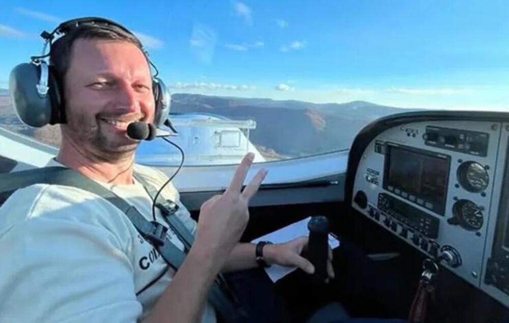 OVO JE DUŠAN KOJI JE POGINUO U PADU AVIONA! Pored njega život izgubili i Filip i njegov sin - "UMRO JE RADEĆI..."