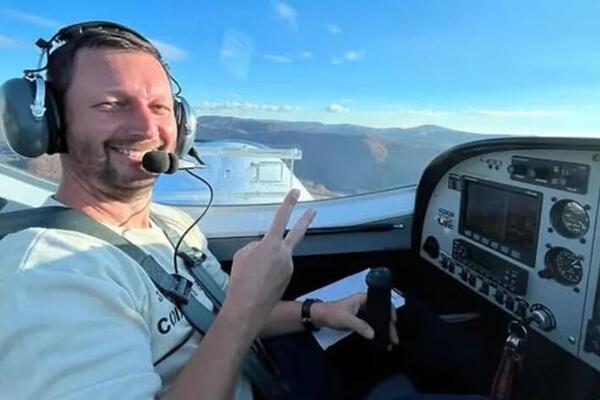 OVO JE DUŠAN KOJI JE POGINUO U PADU AVIONA! Pored njega život izgubili i Filip i njegov sin - "UMRO JE RADEĆI..."