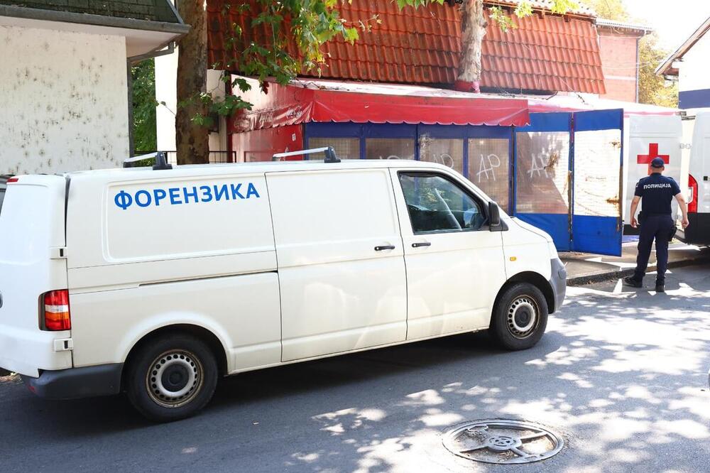 OMILJENI PEKAR SA KARABURME (73) UMRO TOKOM INTMNOG ODNOSA! Pronađen go, vezan lisicama, 1 stvar nije SLUČAJNOST