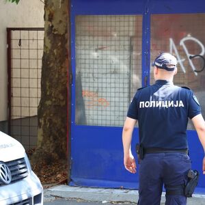 Vlasnik pekare je nađen mrtav na Karaburmi! Ispituje se misteriozni uzrok smrti, pronađen go i vezan na tavanu