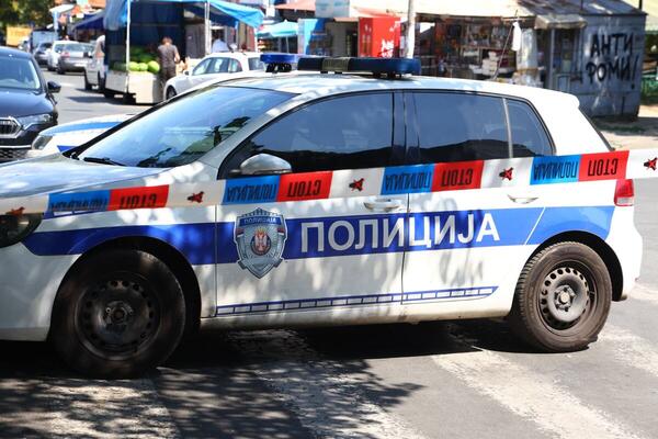 Bacio topovski udar na kuću zatvorenika pa pokušao da je zapali: Drama kod Obrenovca, dvojica u bekstvu