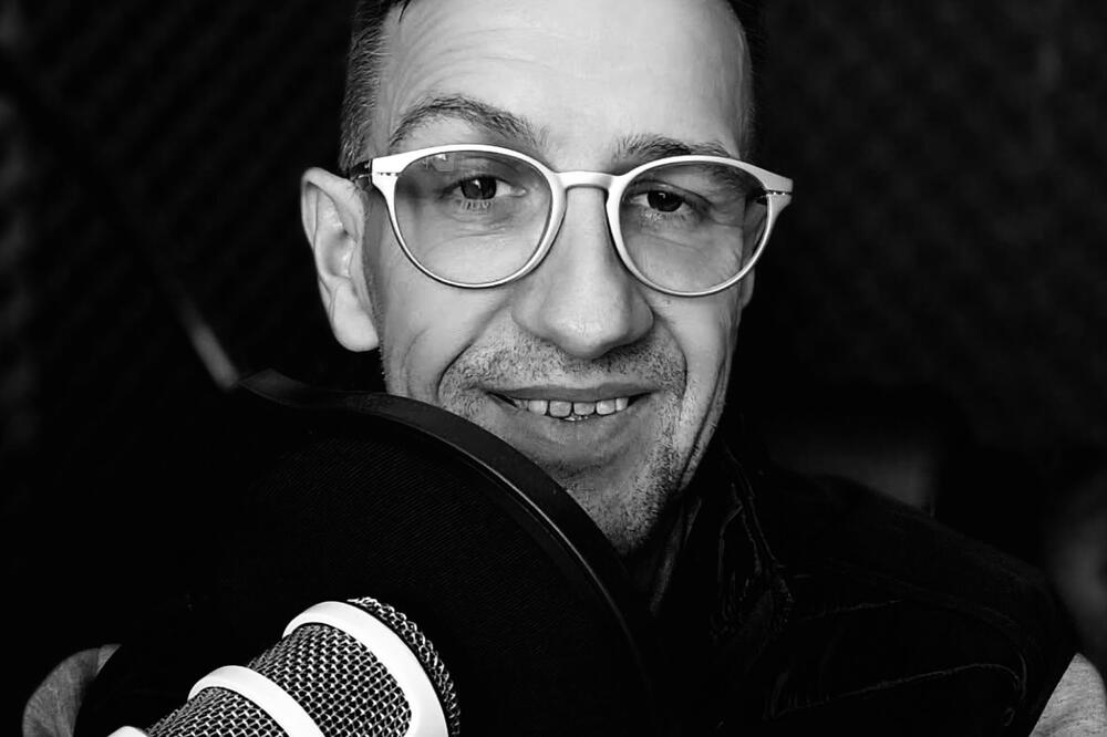 Preminuo novinar Duško Đukić