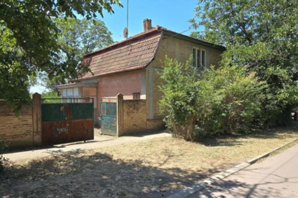 Ova kuća košta samo 29.000 evra, a evo ko može da je kupi za 9.000: Ima 96 kvadrata i ogroman plac (FOTO)