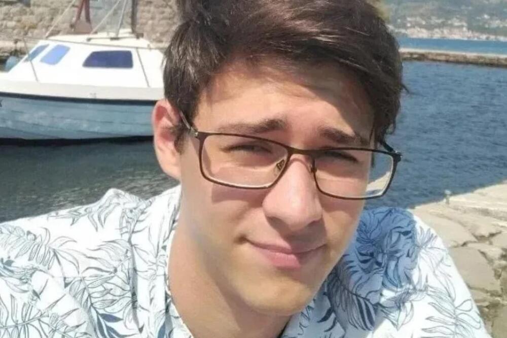 Nestao mladić (21) u Baru! Izašao iz kuće i nestao bez traga, očajan otac moli za pomoć