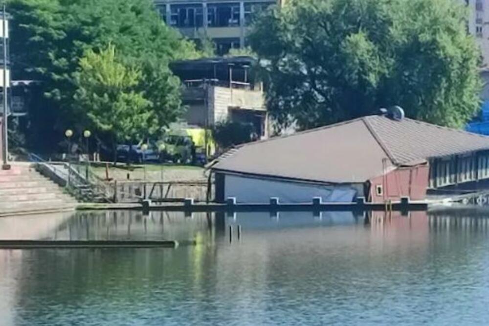 TELA DVOJICE MUŠKARACA IZVUČENA IZ VODE U UŽICU: Pronađeni mrtvi kod Gradske plaže (FOTO)