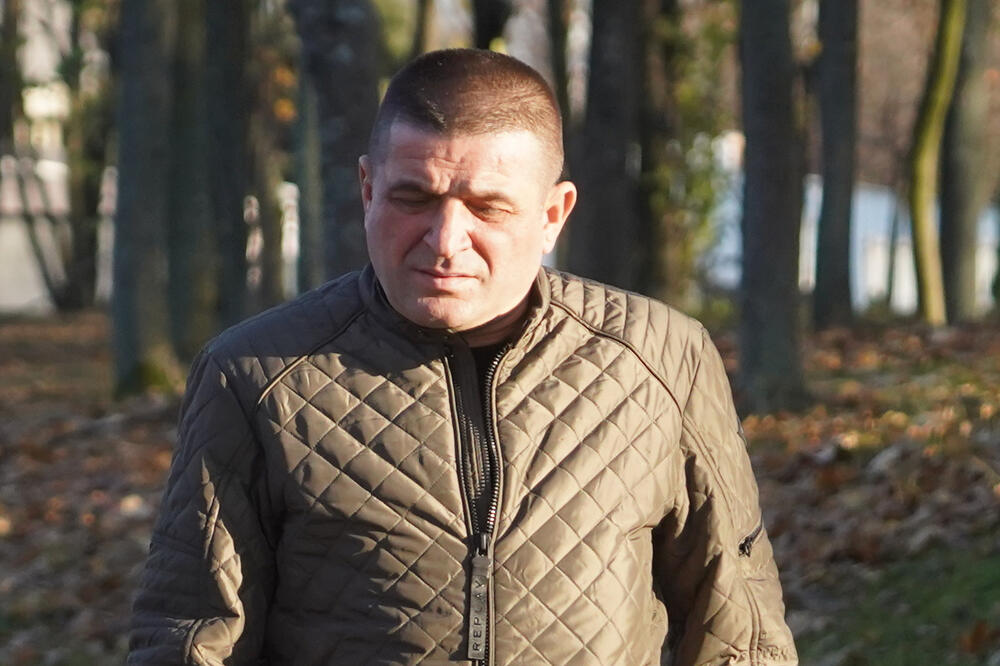 "ZASLUŽUJE DA BUDE U ČITANKAMA" Pesma Baje Malog Knindže o Oluji zbog koje narod lije suze