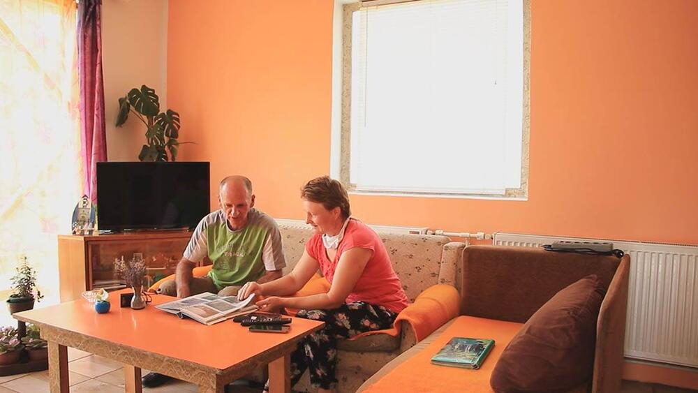 "KAD SMO PREŠLI U BOSNU, ZNALI SMO DA POVRATKA NEMA": Radojka i Jovo su sa bebom u naručju PROTERANI s kućnog praga
