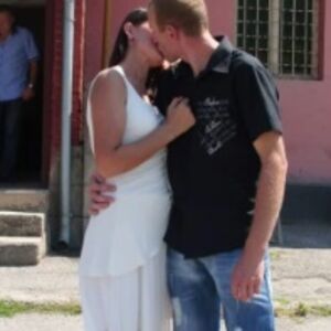 Pretukli ga lopatom, zapalili leš pa ga u autu gurnuli niz liticu: Evo kako je crna udovica Slađana "pala" u kafani