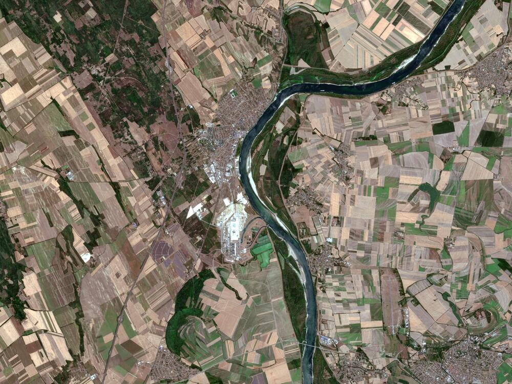Sateliti otkrili nikad šokantniju sliku Dunava: Nezapamćena kriza na rekama vidi se čak iz svemira (FOTO)